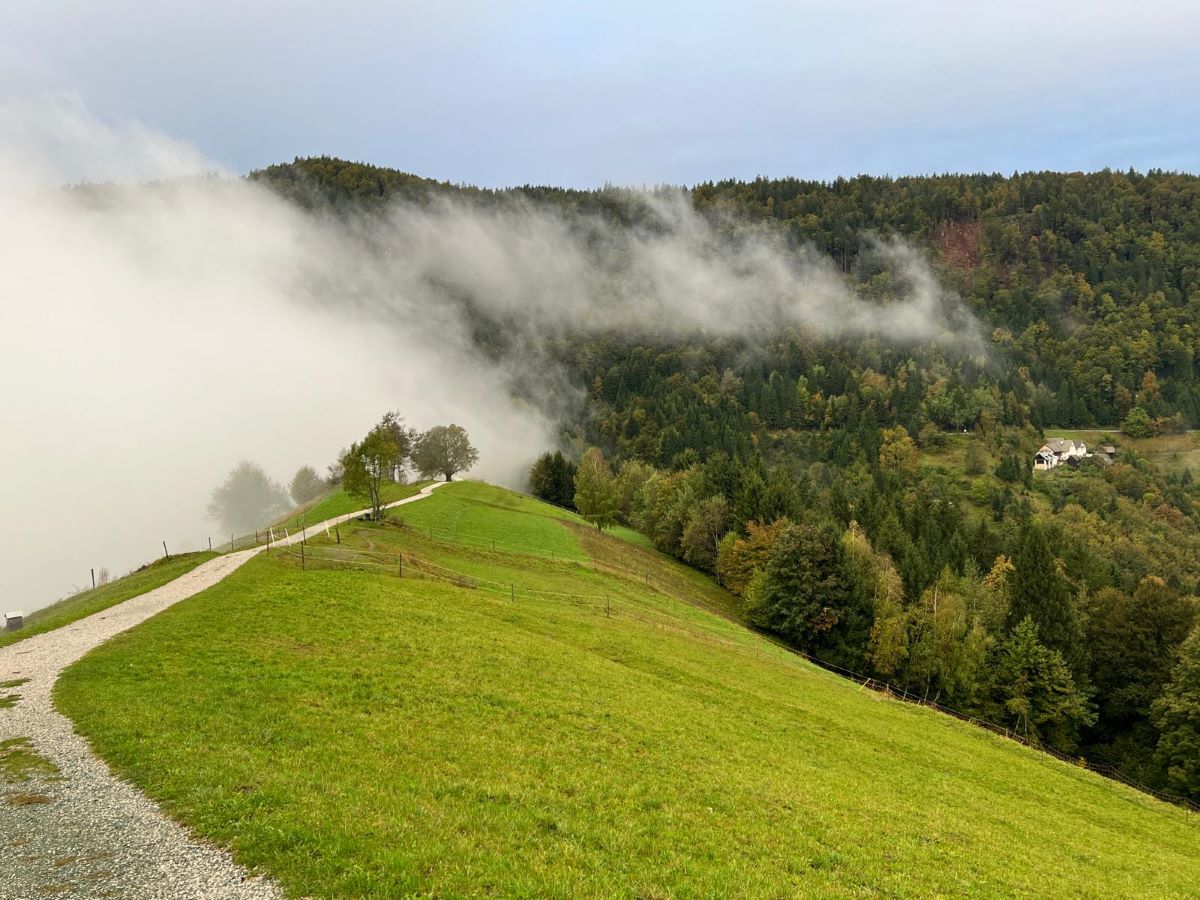 jamnik_house_view_from_church